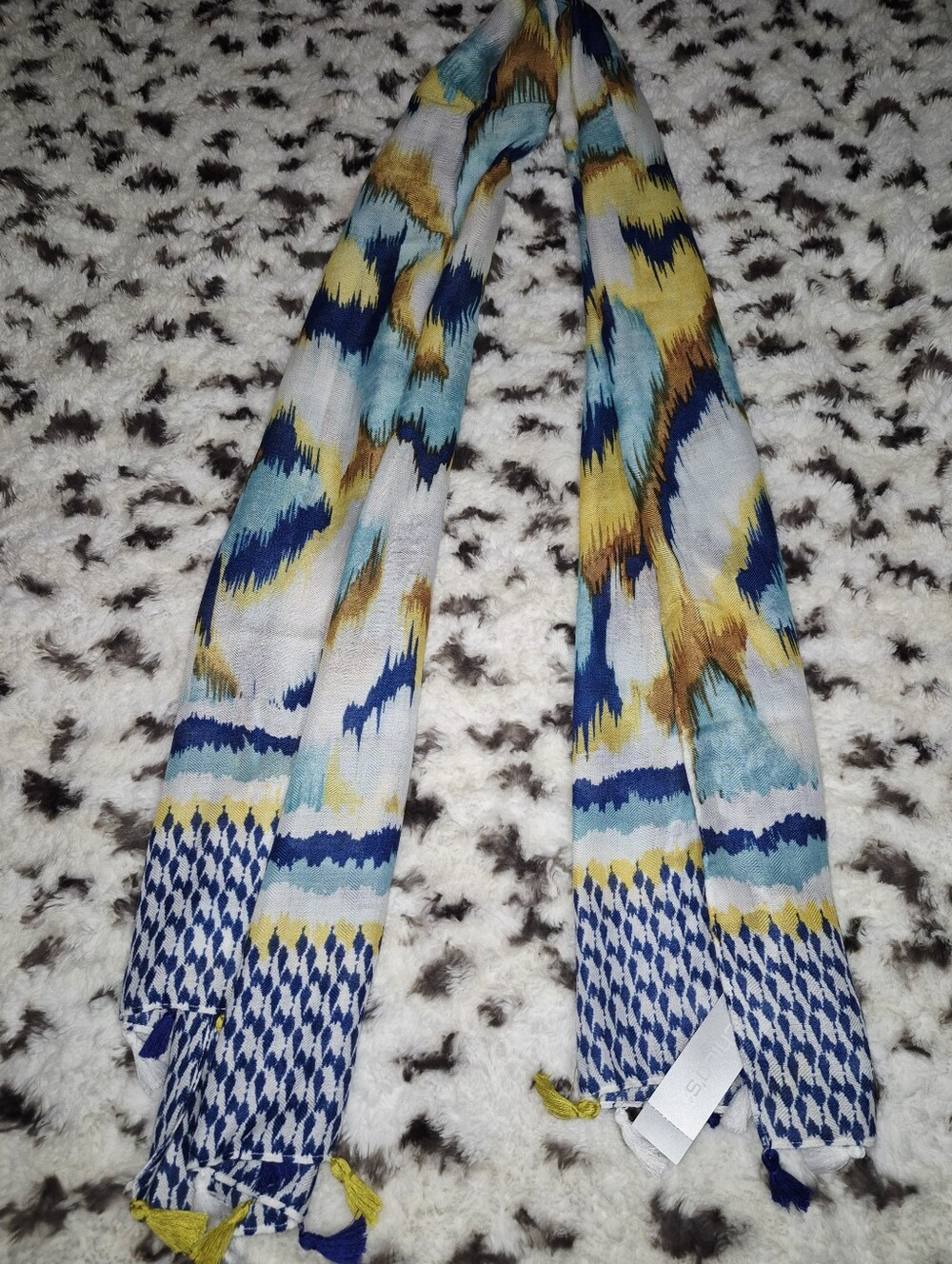 *NWT*-Chico's Cabo Ikat Oblong Scarf